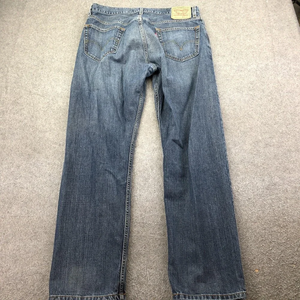 Levis 505 Jeans Mens 36x32 Blue Medium Wash Regular Straight Denim Pants Casual